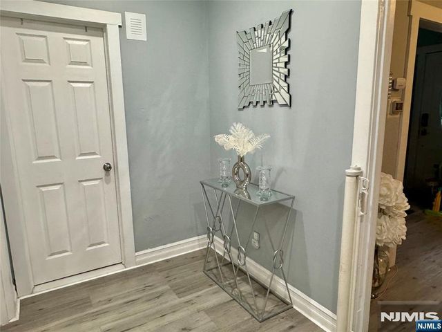 165 5th Avenue, Hawthorne, NJ 07524
