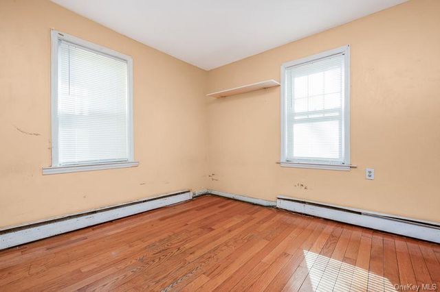 16 Mackey Avenue, Port Washington, NY 11050