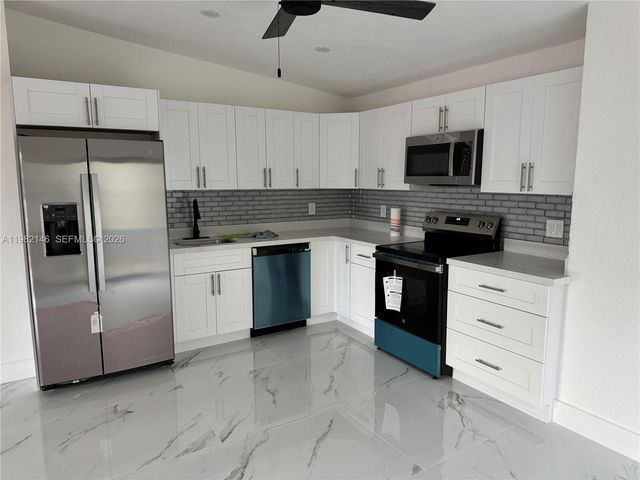20819 NW 41st Ave Road, Miami Gardens, FL 33055