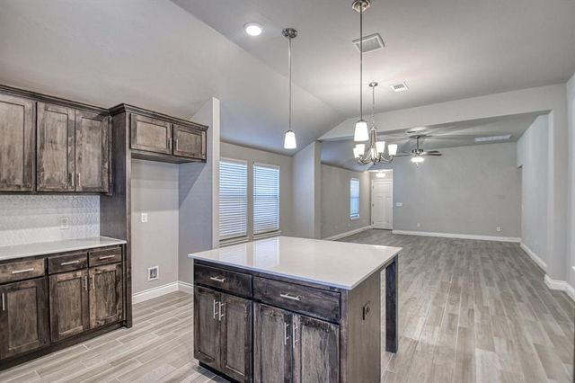 12817 NW 4th Street, Yukon, OK 73099