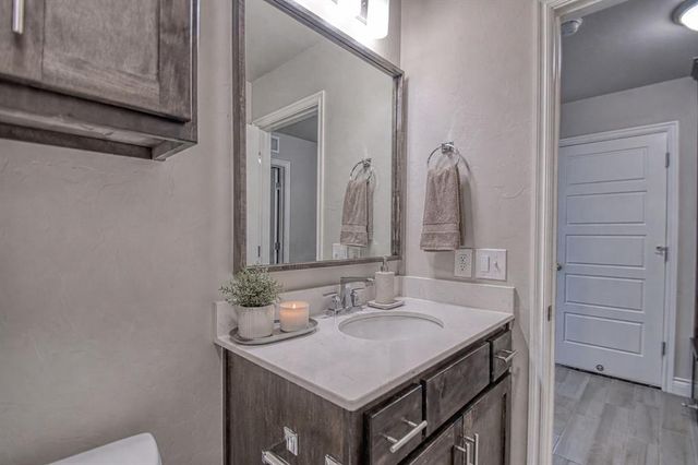 12817 NW 4th Street, Yukon, OK 73099