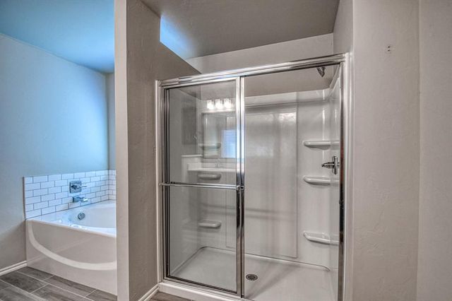 12817 NW 4th Street, Yukon, OK 73099