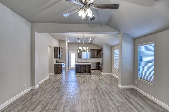 12817 NW 4th Street, Yukon, OK 73099