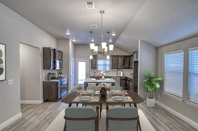 12817 NW 4th Street, Yukon, OK 73099