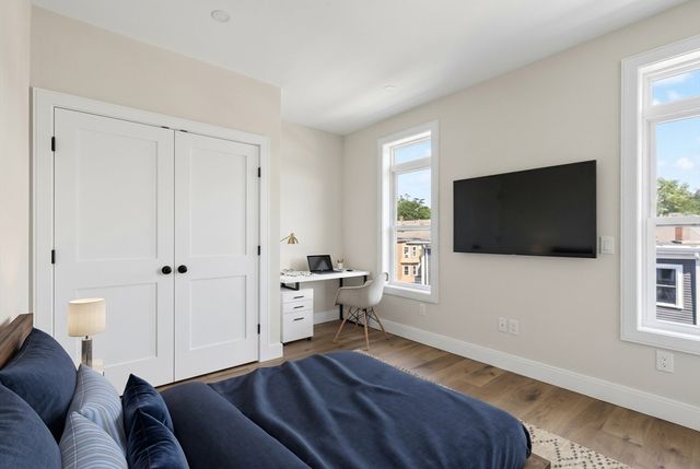 2 Weld Hill Street 203, Boston, MA 02130