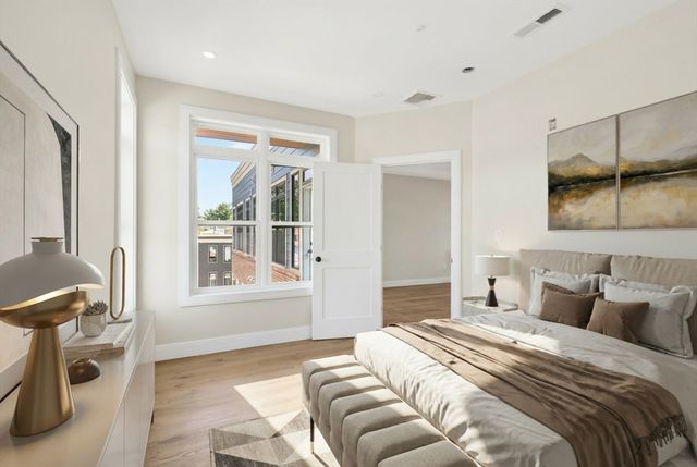 2 Weld Hill Street 203, Boston, MA 02130
