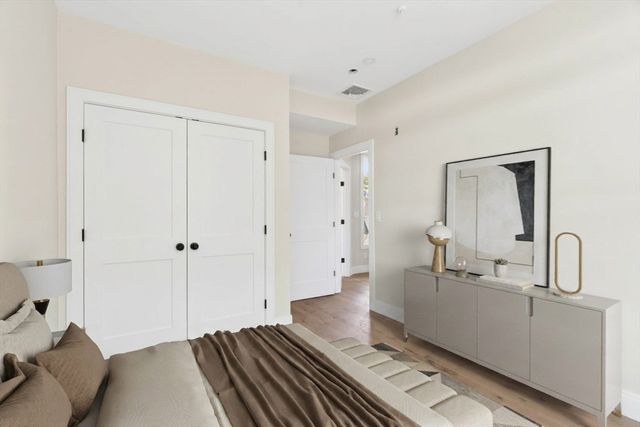 2 Weld Hill Street 203, Boston, MA 02130