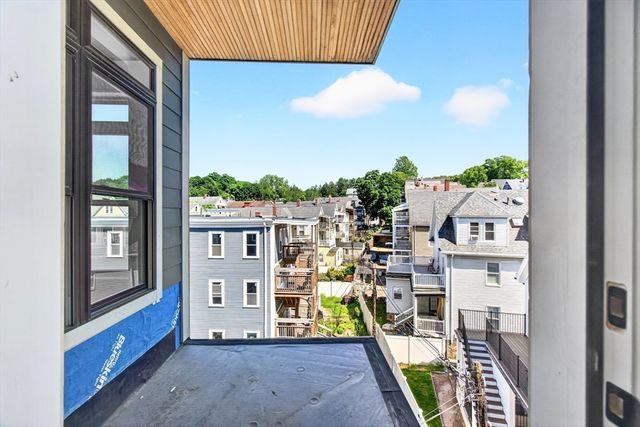 2 Weld Hill Street 203, Boston, MA 02130