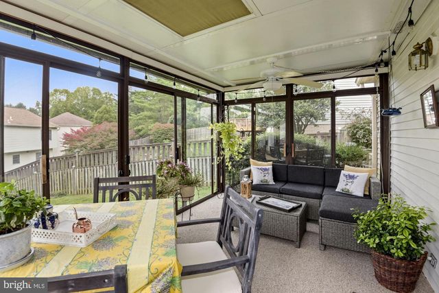 2131 SILENTREE DR, Vienna, VA 22182