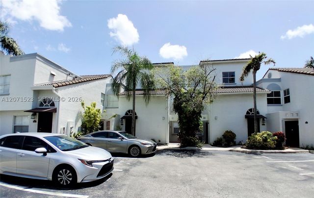 4621 NW 97 CT 4621, Doral, FL 33178