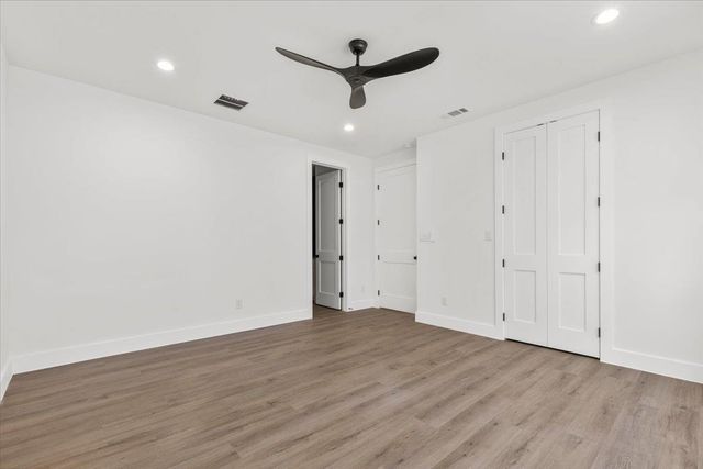 248 Kaukonahua LN, Bastrop, TX 78602