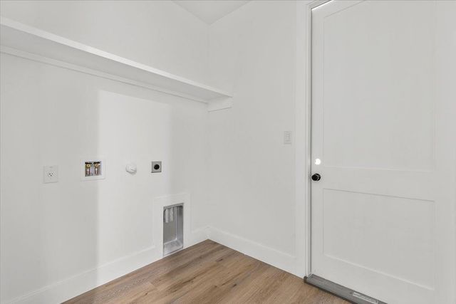 248 Kaukonahua LN, Bastrop, TX 78602