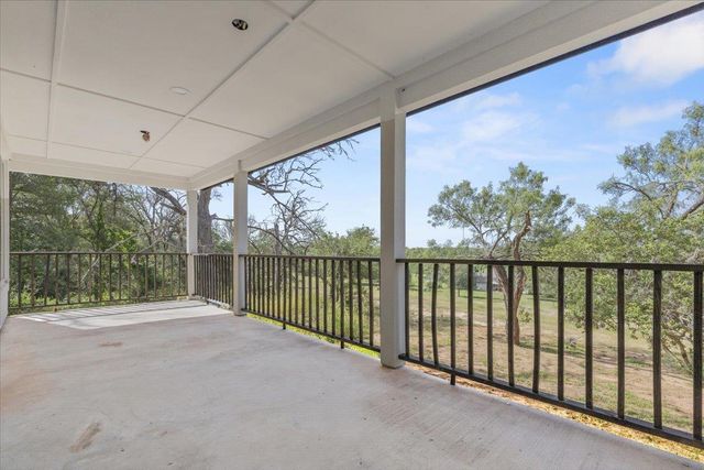 248 Kaukonahua LN, Bastrop, TX 78602