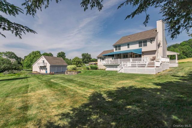 33 Jessup Road, Warwick, NY 10990
