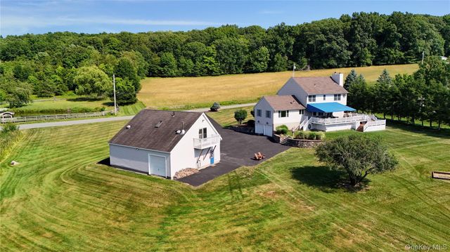 33 Jessup Road, Warwick, NY 10990