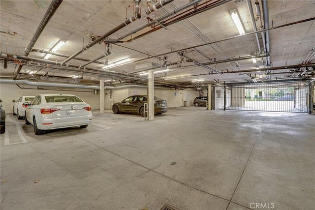13935 Burbank Boulevard 105, Van Nuys, CA 91401