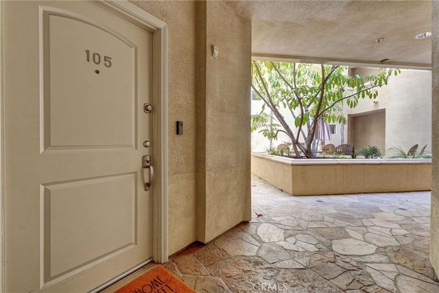 13935 Burbank Boulevard 105, Van Nuys, CA 91401