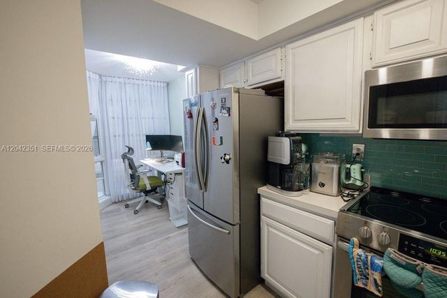 1280 S Alhambra Circle 2214, Coral Gables, FL 33146