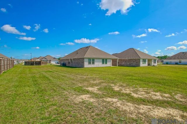 35572 Grovemont Dr, Denham Springs, LA 70706
