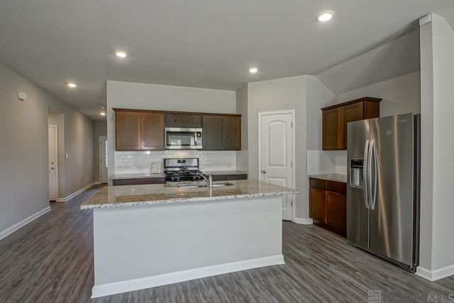 35572 Grovemont Dr, Denham Springs, LA 70706