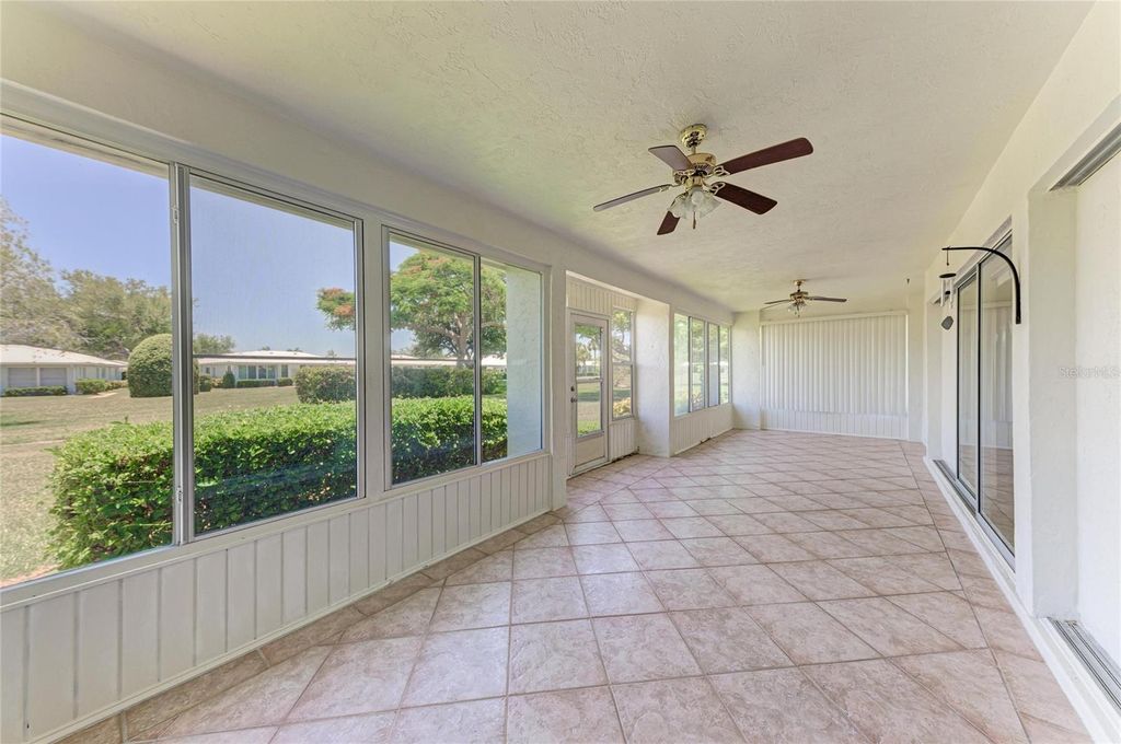 Image 33 of property listing at 6905 9TH AVENUE W 6905, Bradenton, FL 34209