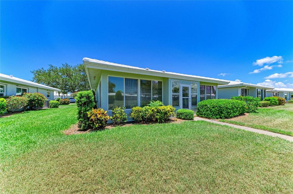 Image 38 of property listing at 6905 9TH AVENUE W 6905, Bradenton, FL 34209