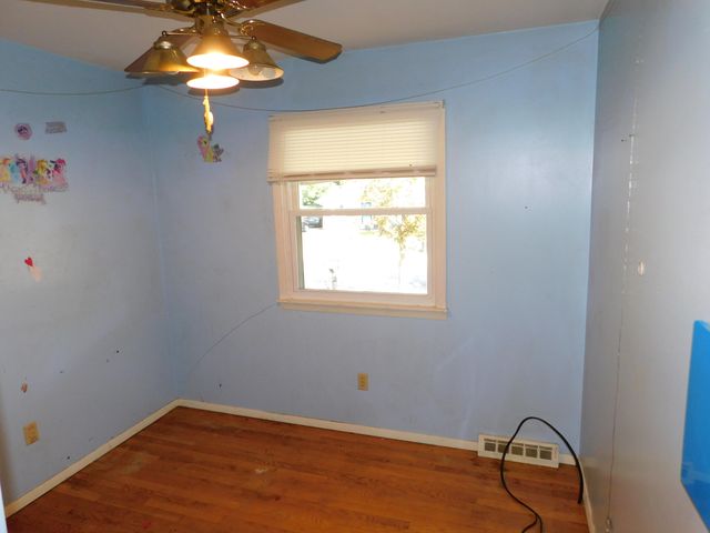 1205 Monticello Park Drive, Valparaiso, IN 46383