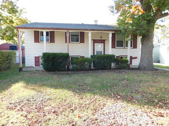 1205 Monticello Park Drive, Valparaiso, IN 46383