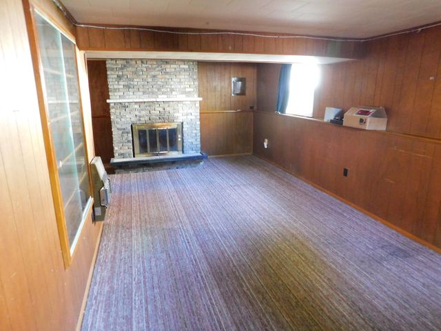 1205 Monticello Park Drive, Valparaiso, IN 46383