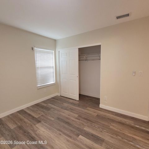 1460 Sheafe Avenue NE 105, Palm Bay, FL 32905