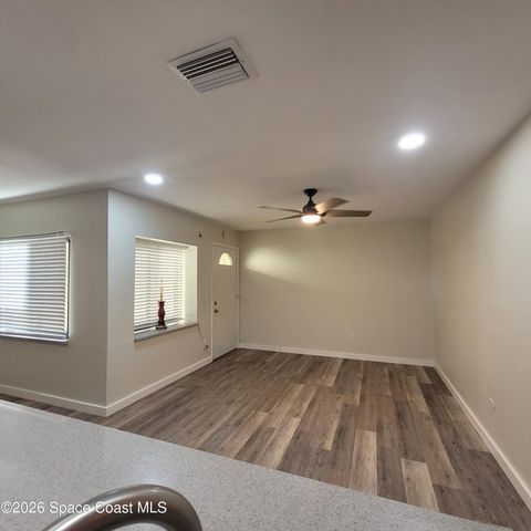 1460 Sheafe Avenue NE 105, Palm Bay, FL 32905