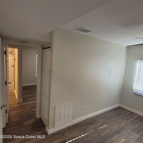 1460 Sheafe Avenue NE 105, Palm Bay, FL 32905