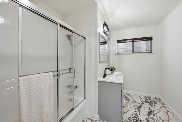 37658 Canterbury St, Fremont, CA 94536