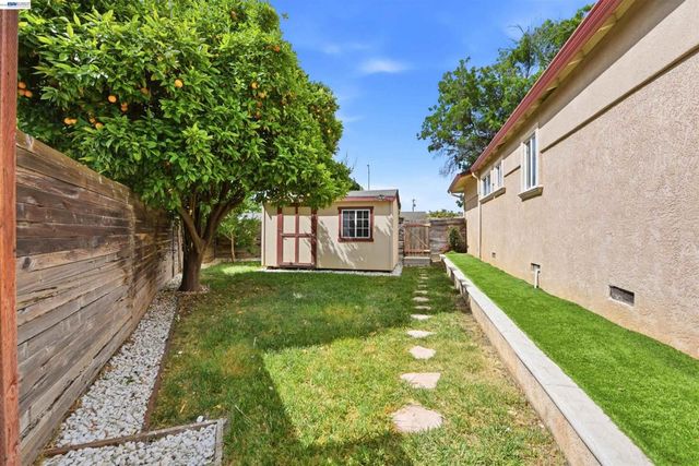 37658 Canterbury St, Fremont, CA 94536