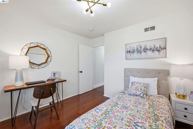 37658 Canterbury St, Fremont, CA 94536