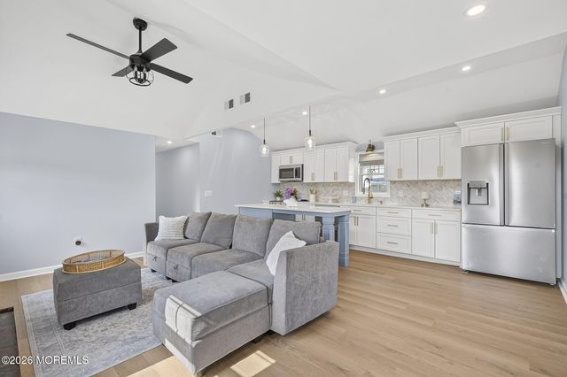601 Central Avenue, Spring Lake, NJ 07762