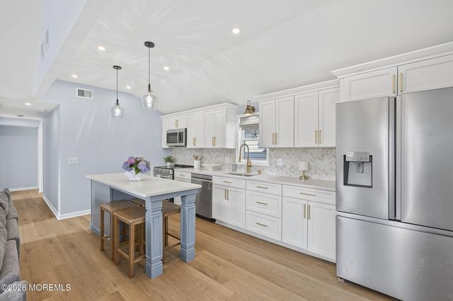 601 Central Avenue, Spring Lake, NJ 07762
