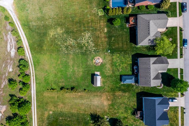 105 Elm Fork Drive, Paris, KY 40361