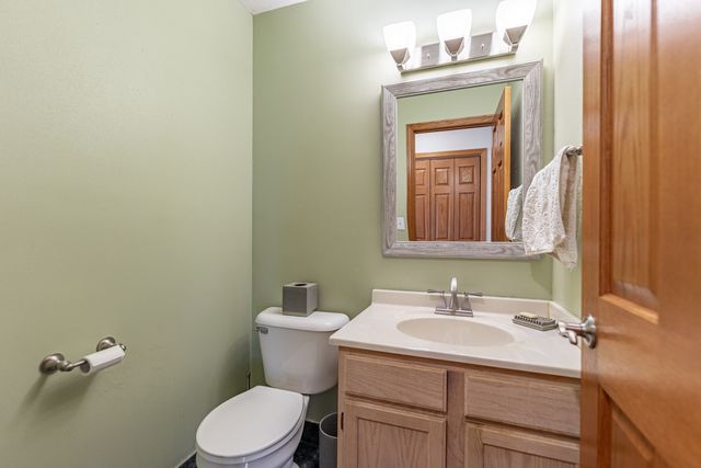 227 FOXFIRE Place, Rockton, IL 61072