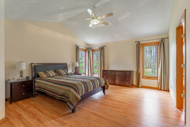227 FOXFIRE Place, Rockton, IL 61072