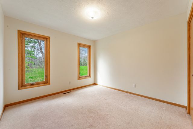 227 FOXFIRE Place, Rockton, IL 61072
