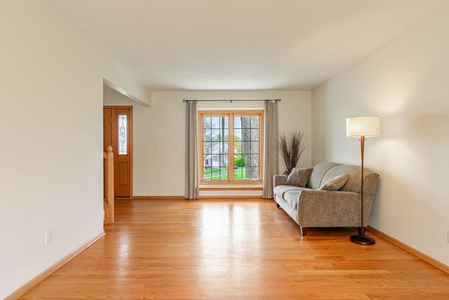 227 FOXFIRE Place, Rockton, IL 61072