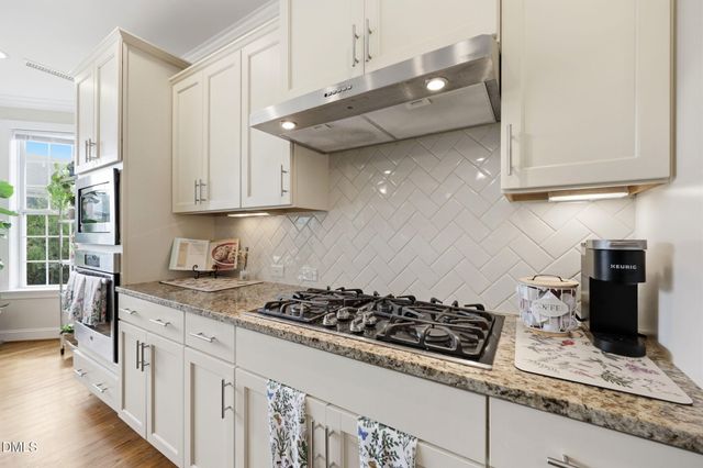 1406 Baxter Ridge Court, Apex, NC 27502