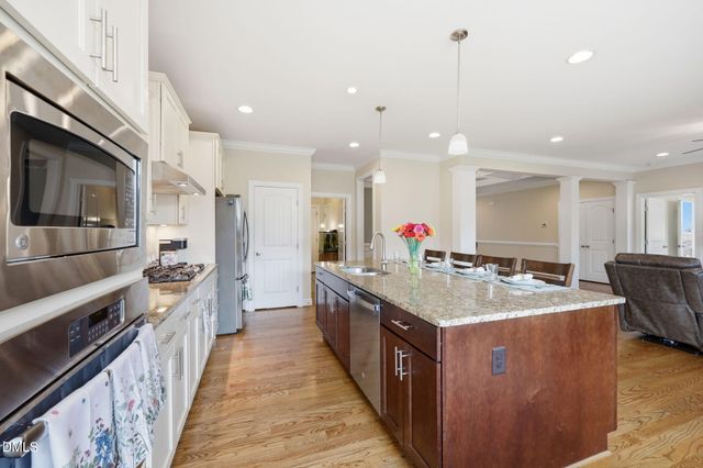 1406 Baxter Ridge Court, Apex, NC 27502
