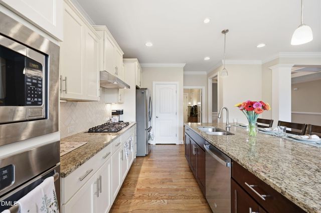 1406 Baxter Ridge Court, Apex, NC 27502