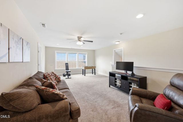 1406 Baxter Ridge Court, Apex, NC 27502