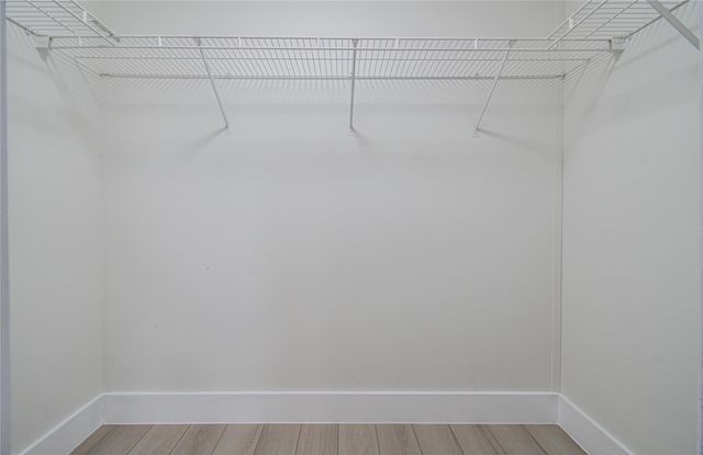 4537 Grand Oaks Drive, Willis, TX 77378