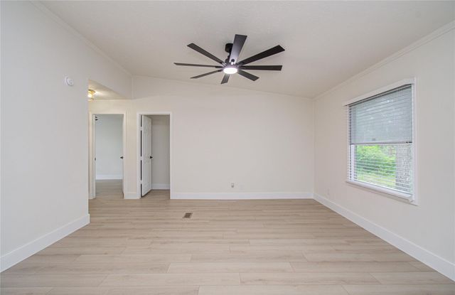 4537 Grand Oaks Drive, Willis, TX 77378