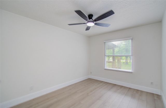 4537 Grand Oaks Drive, Willis, TX 77378