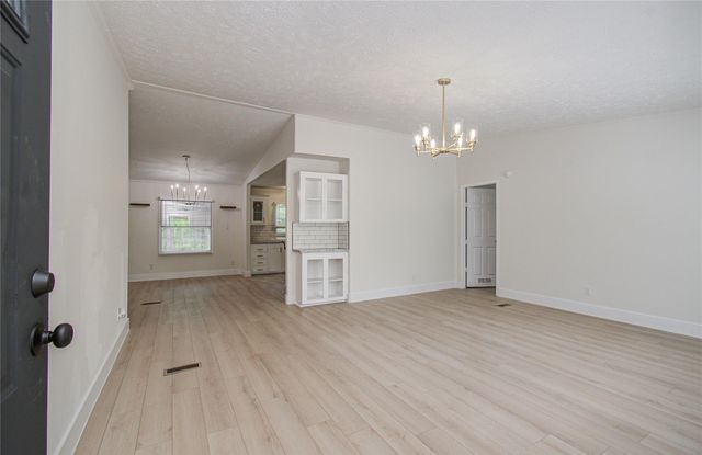 4537 Grand Oaks Drive, Willis, TX 77378